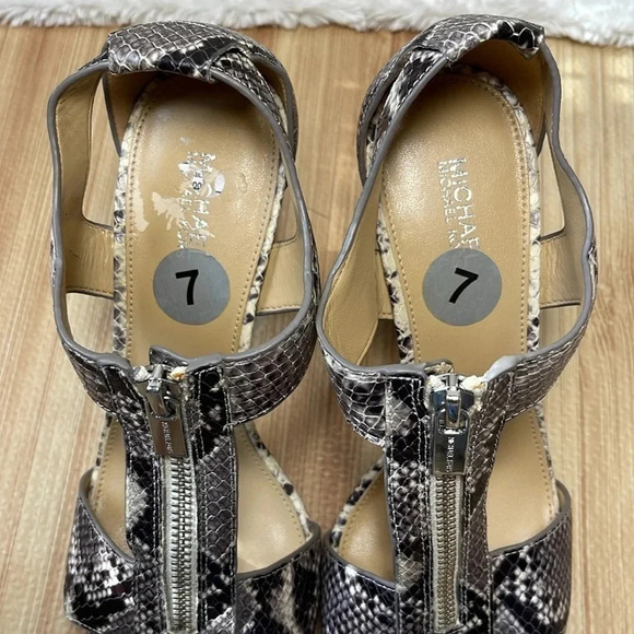 Michael Kors Snake Skin Zip Block High Heels Women's Size 7 - Picture 7 of 7